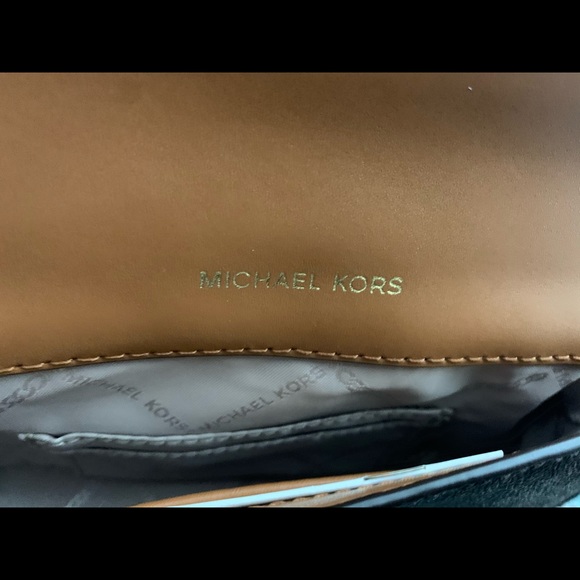 Brand New and Authentic Michael Kors Bags! - Picture 5 of 7